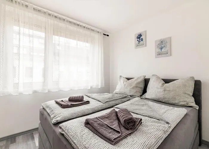 Cozy Renovated Close To Schoenbrunn Palace