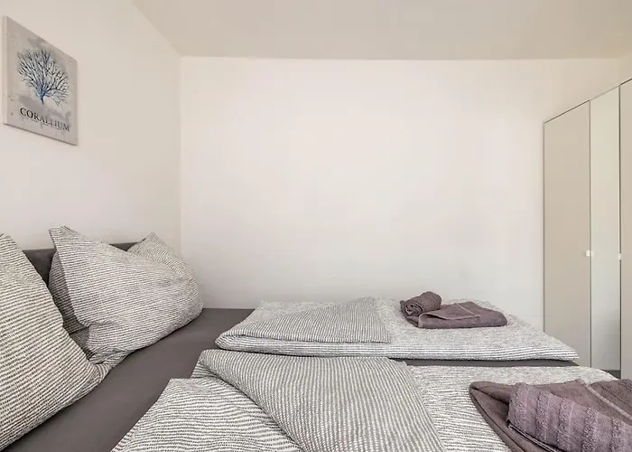Cozy Renovated Close To Schoenbrunn Palace *