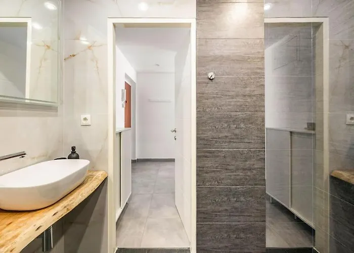Apartment Cozy Renovated Close To Schoenbrunn Palace