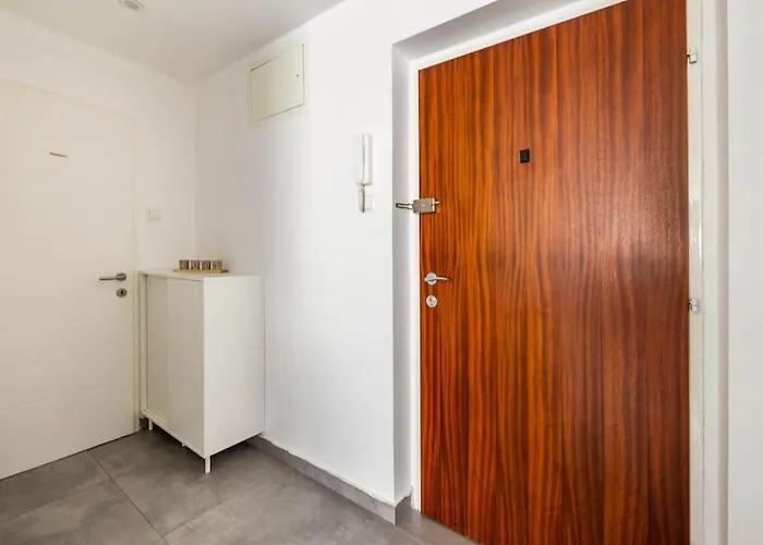 Apartment Cozy Renovated Close To Schoenbrunn Palace Vienna